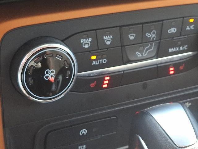 Certified 2022 Ford EcoSport SE w/ SE Appearance Package image 22