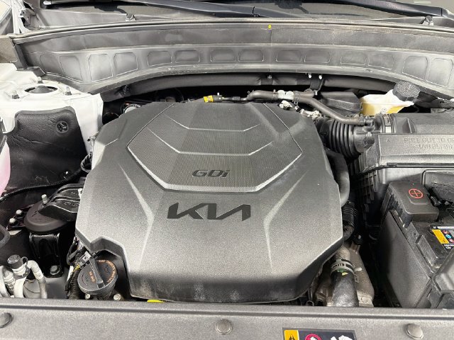Used 2024 Kia Telluride EX w/ EX Captain's Chair Package FWD image 38