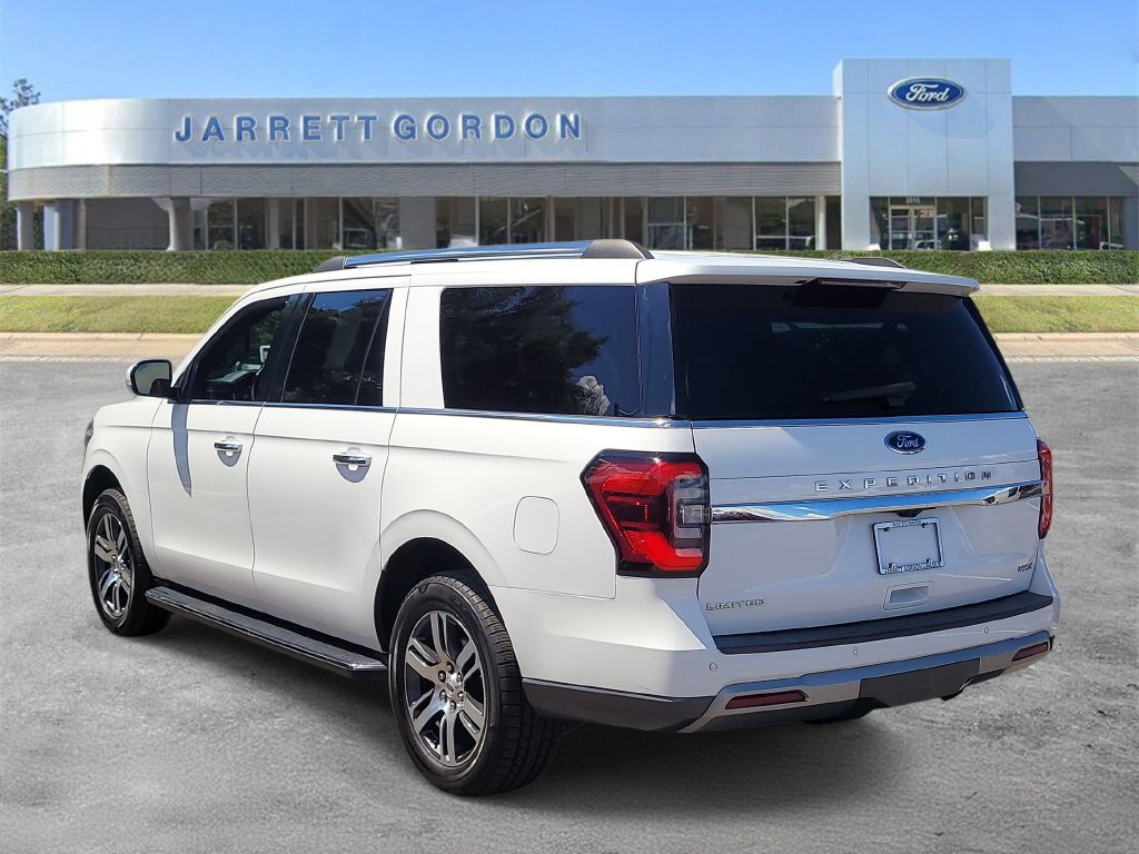 Certified 2022 Ford Expedition Max Limited RWD image 3