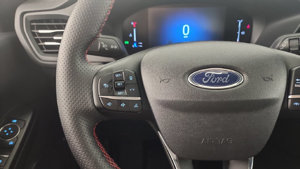 Certified 2023 Ford Escape ST-Line w/ Tech Pack #1 AWD/4WD image 19