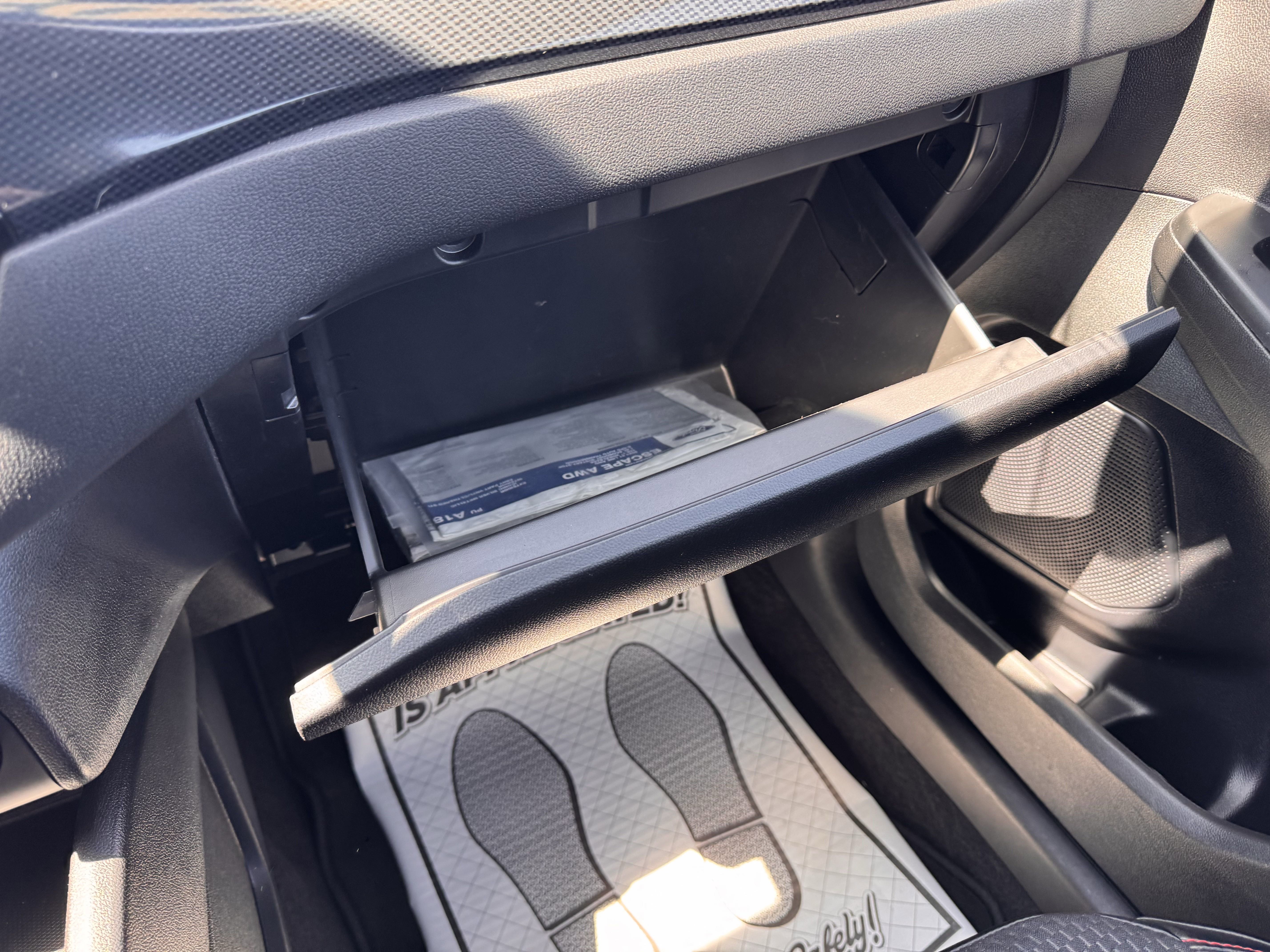 Certified 2023 Ford Escape ST-Line image 25