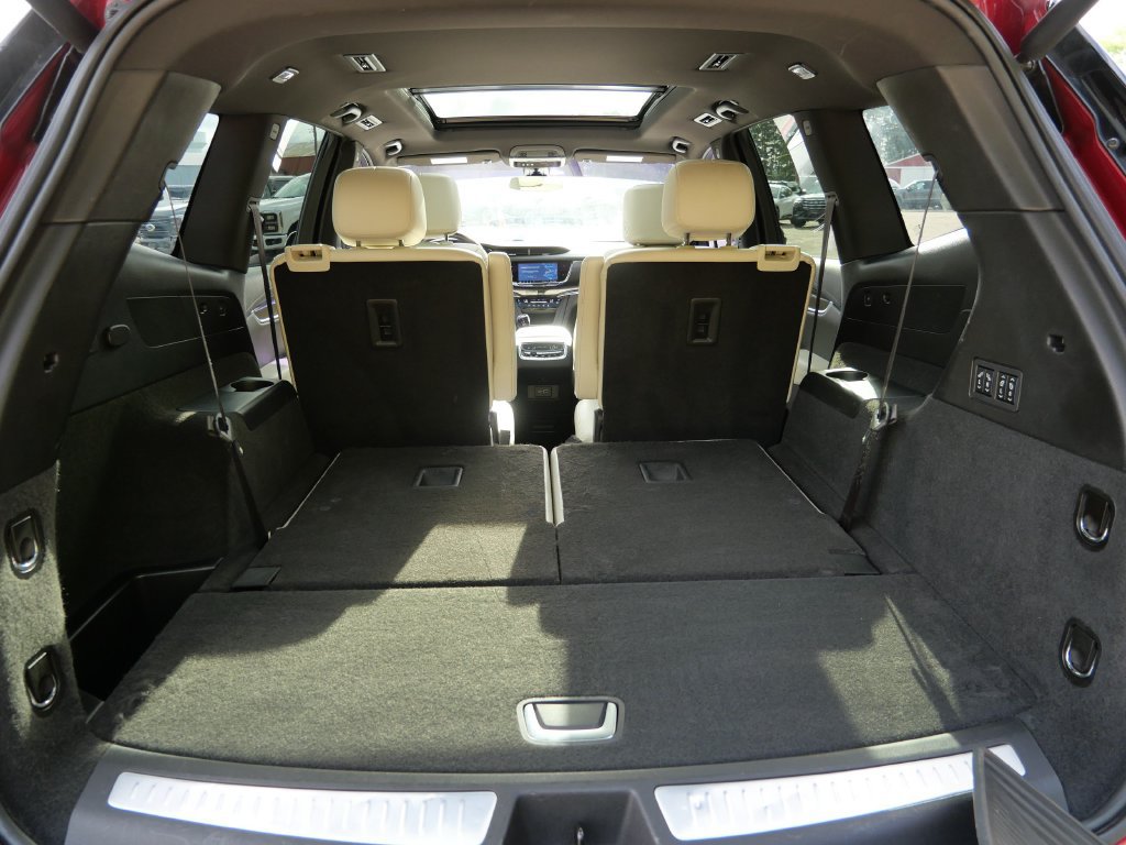Used 2024 Cadillac XT6 Sport AWD/4WD image 10