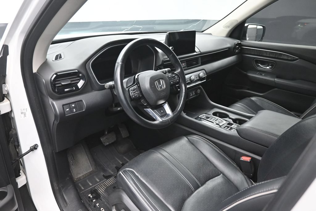 Used 2023 Honda Pilot Elite image 19