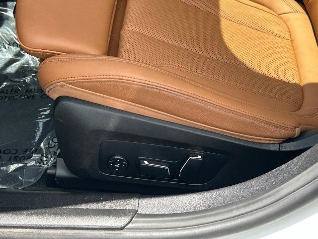 Used 2026 BMW 330i Sedan RWD image 16