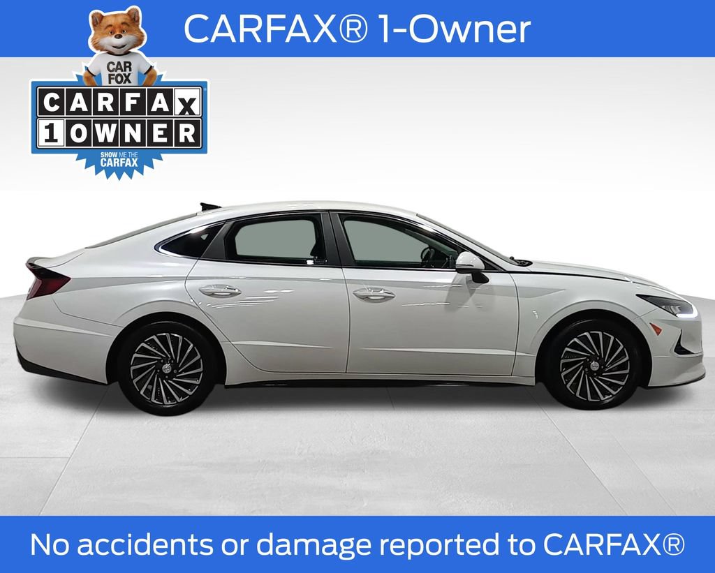 Used 2021 Hyundai Sonata SEL FWD image 2