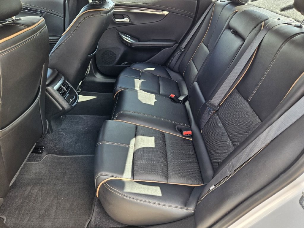 Used 2019 Chevrolet Impala Premier FWD image 19