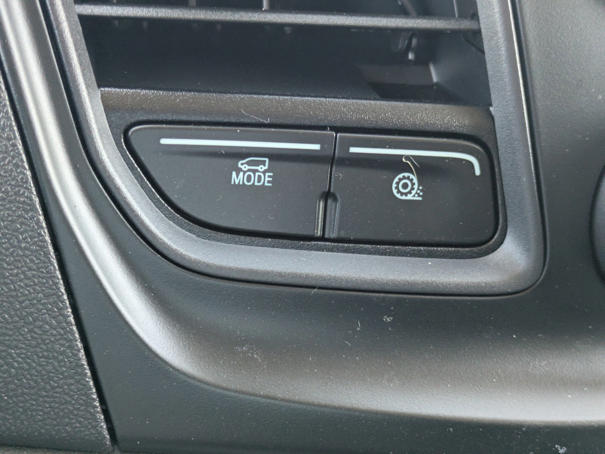 Certified 2024 Ford Transit 150 Low Roof image 27