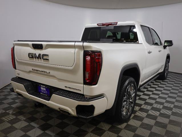 Used 2023 GMC Sierra 1500 Denali Ultimate AWD/4WD image 6