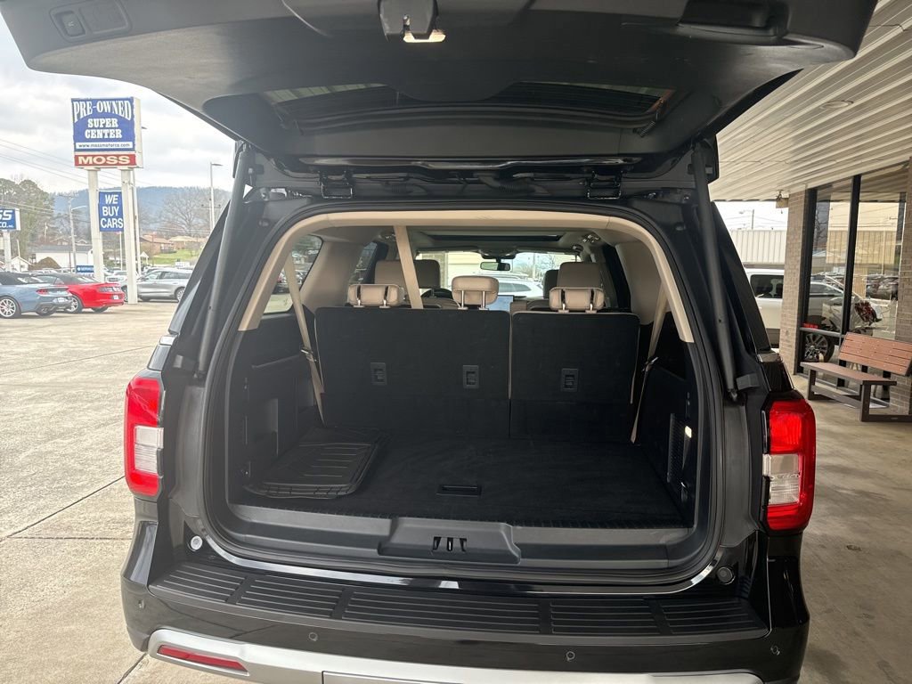 Certified 2024 Ford Expedition Max XLT image 26