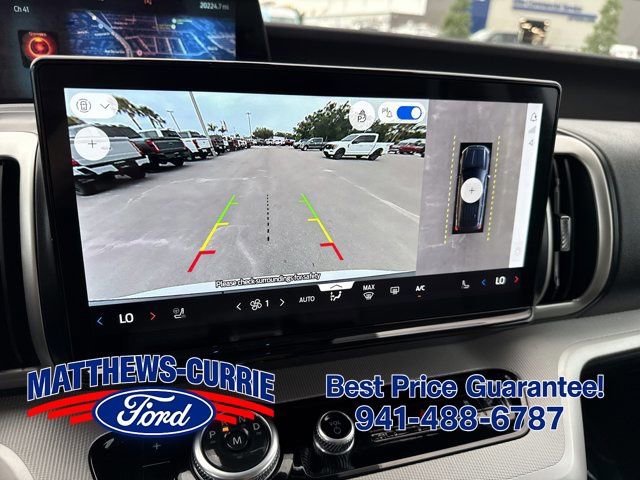 Certified 2025 Ford Expedition Active AWD/4WD image 21