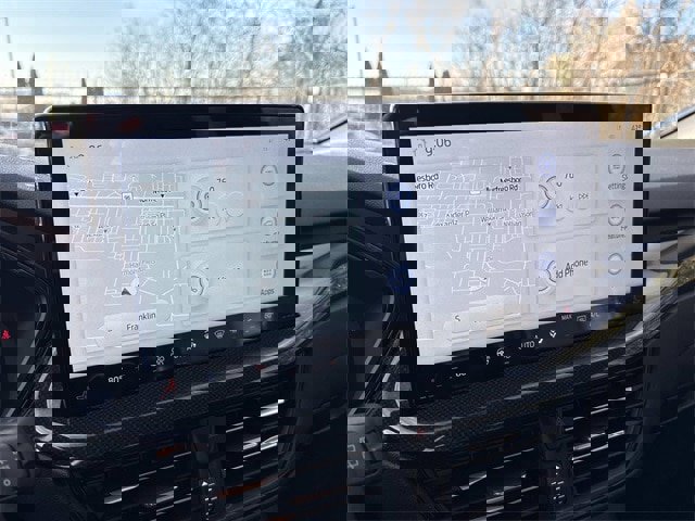 Certified 2024 Ford Escape ST-Line w/ Tech Pack #1 image 32