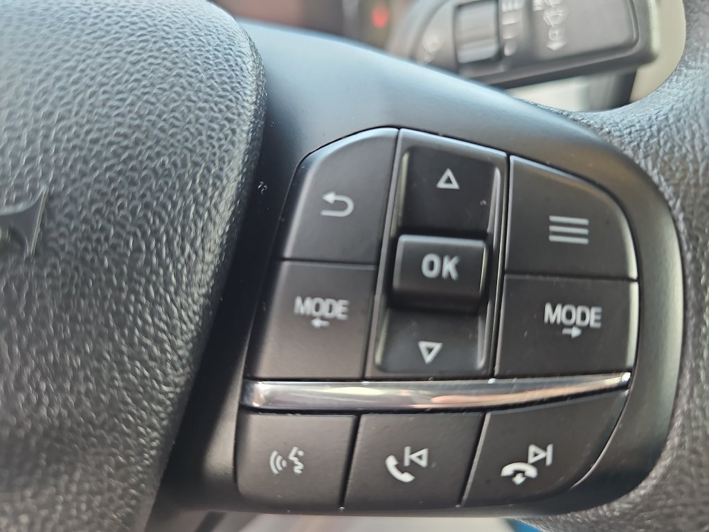 Certified 2025 Ford Maverick XLT FWD image 17