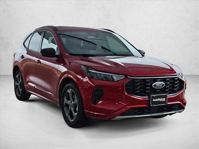 Certified 2023 Ford Escape ST-Line w/ Tech Pack #1 FWD image 3