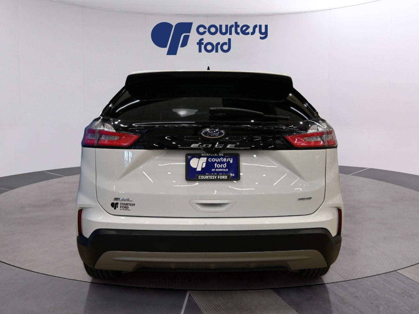 Certified 2023 Ford Edge SEL AWD/4WD image 6