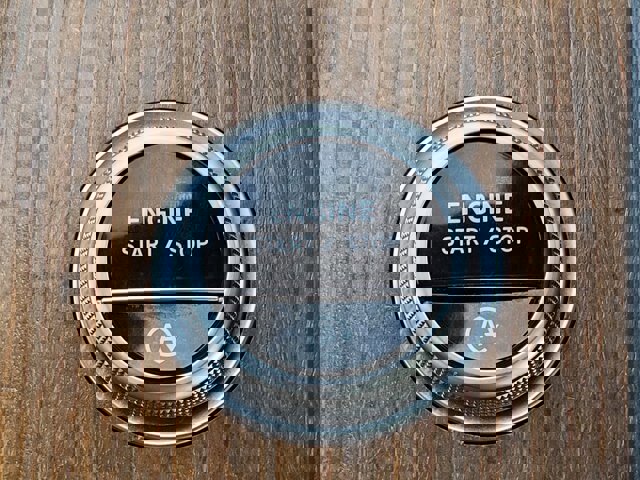 Used 2023 Mercedes-Benz C 300 Sedan image 23