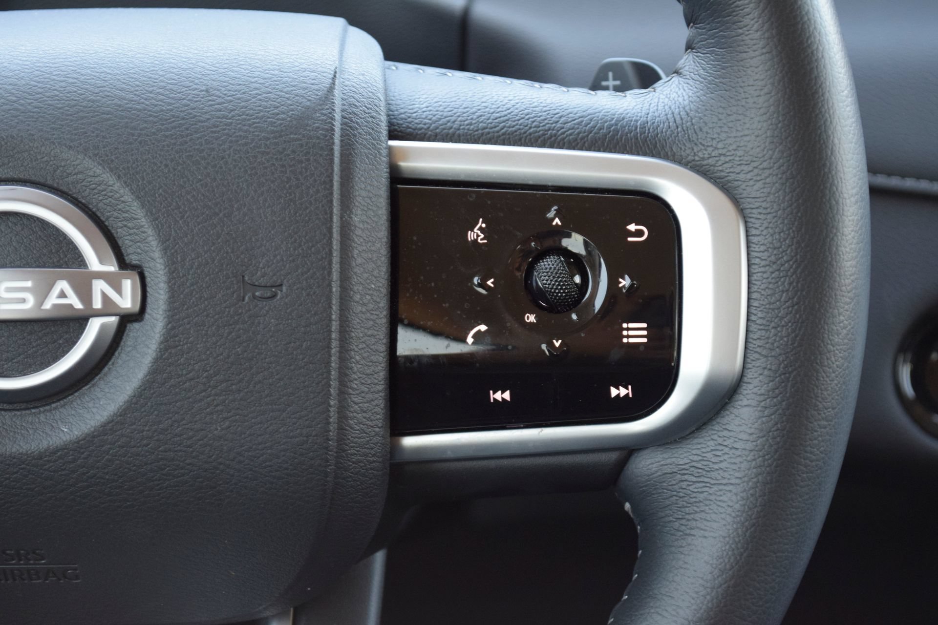 Used 2025 Nissan Armada SV RWD image 10