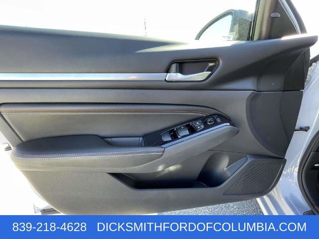 Used 2023 Nissan Altima 2.0 SR image 17
