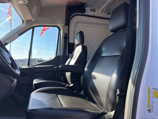 Certified 2025 Ford Transit 250 148 Medium Roof RWD image 8