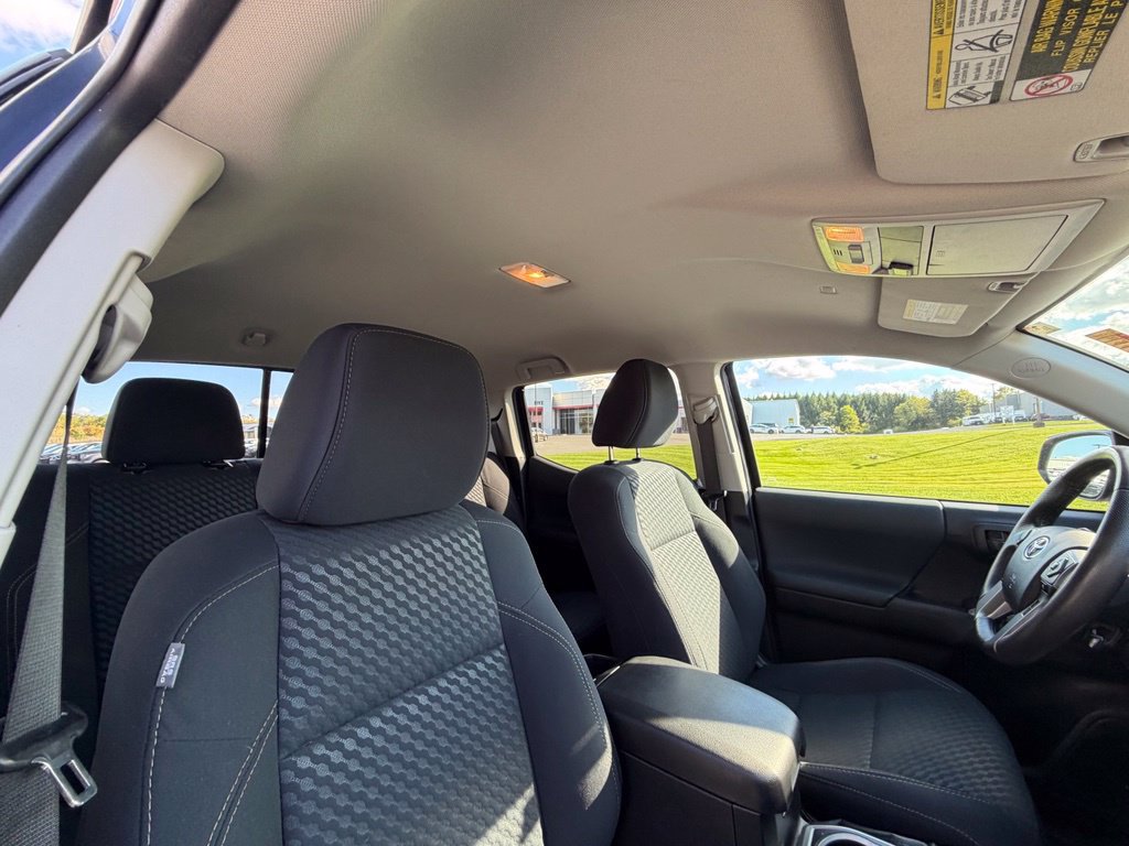 Used 2021 Toyota Tacoma SR5 w/ Trail Edition AWD/4WD image 36