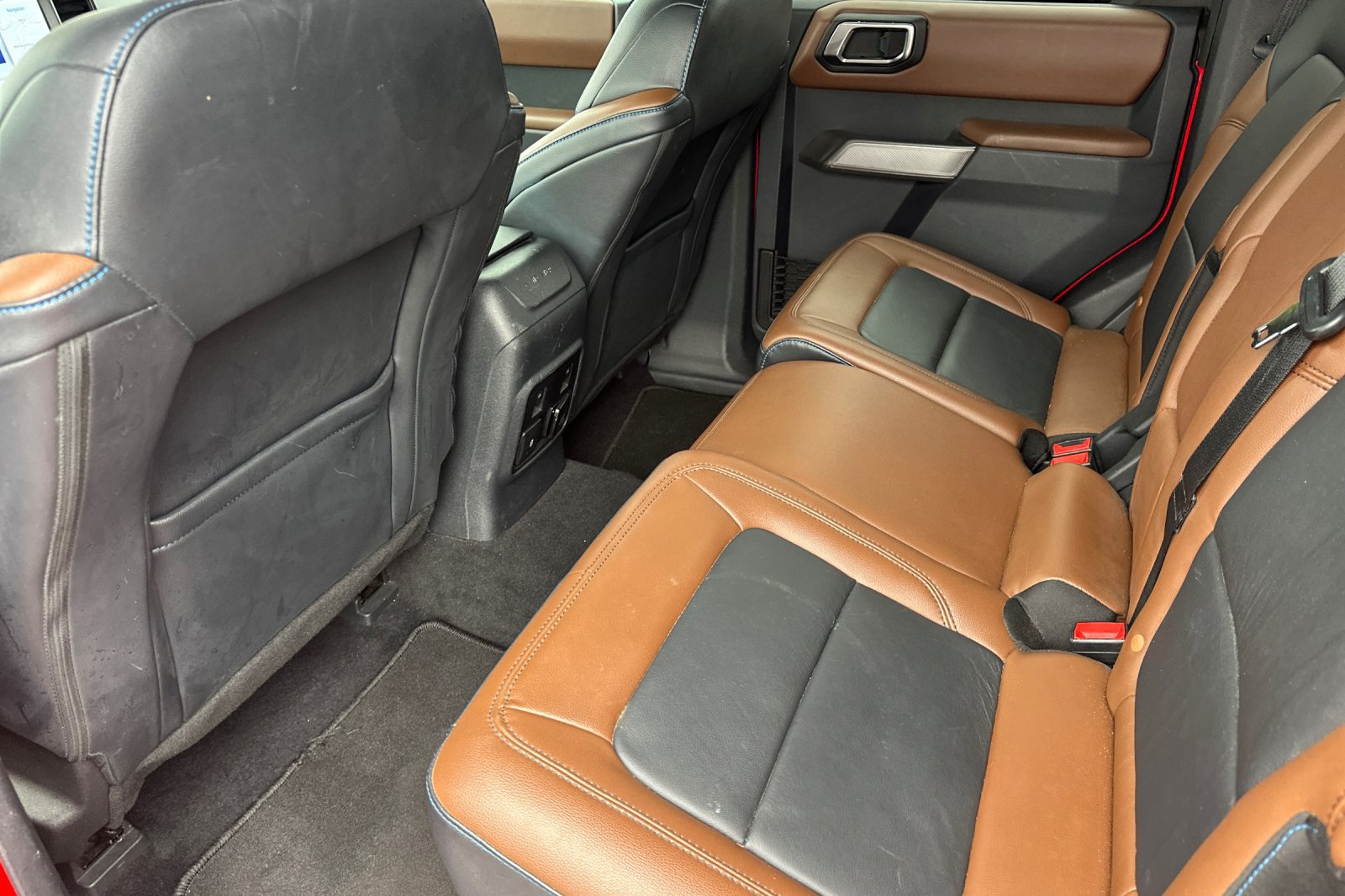 Certified 2022 Ford Bronco Outer Banks AWD/4WD image 11