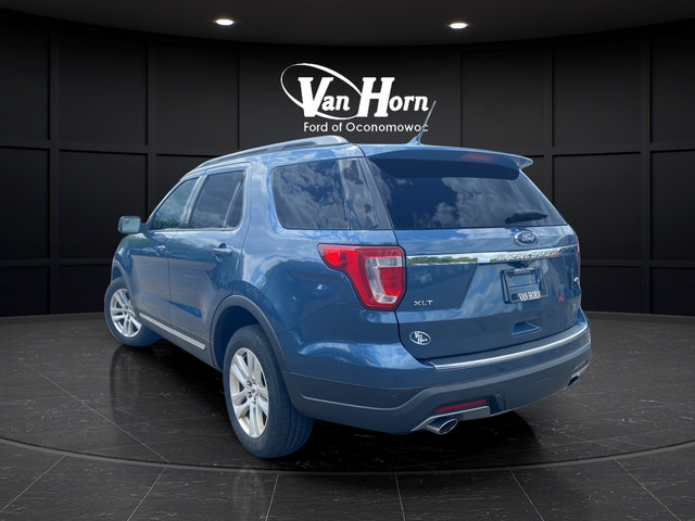 Certified 2018 Ford Explorer XLT w/ Equipment Group 202A AWD/4WD image 5