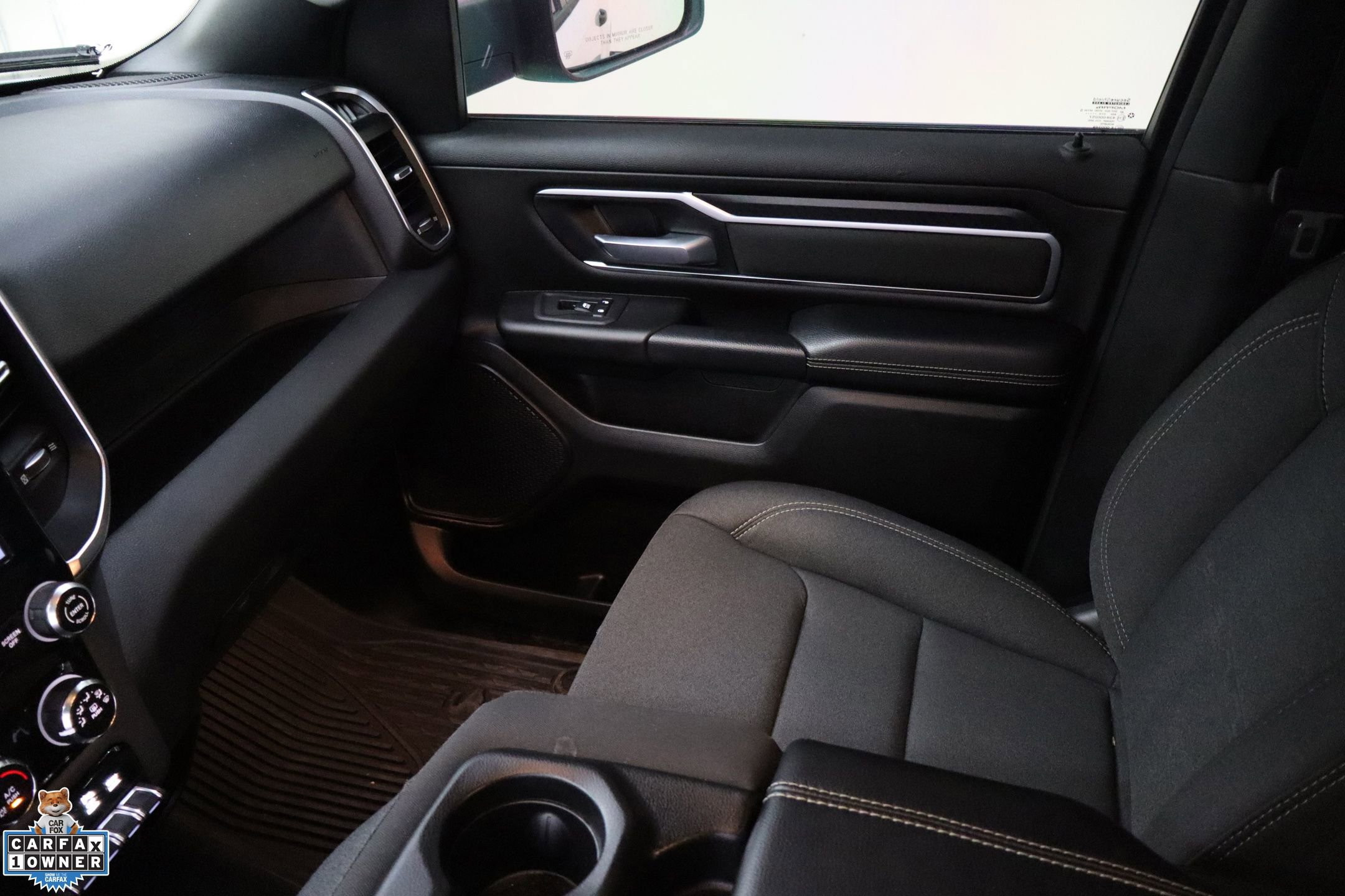 Used 2025 RAM 1500 Lone Star image 21