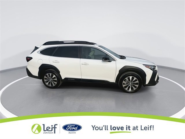 Used 2025 Subaru Outback Limited image 4
