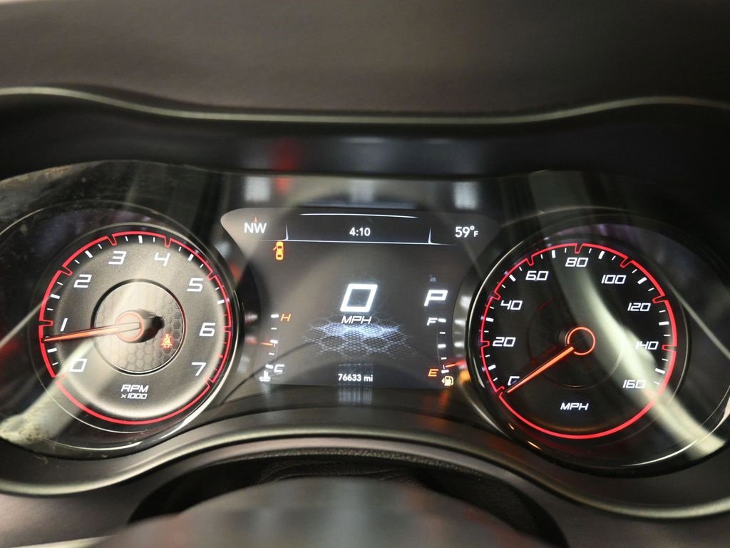 Used 2019 Dodge Charger R/T w/ Blacktop Package image 3