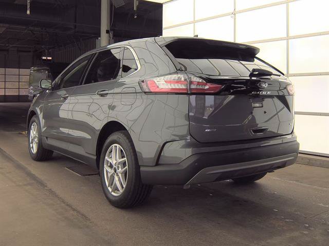 Certified 2024 Ford Edge SEL w/ Convenience Package AWD/4WD image 6