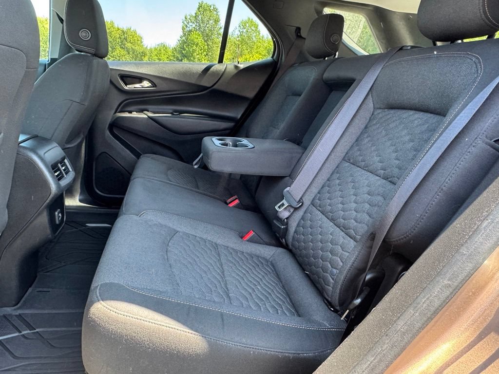 Used 2019 Chevrolet Equinox LT w/ Driver Convenience Package FWD image 22