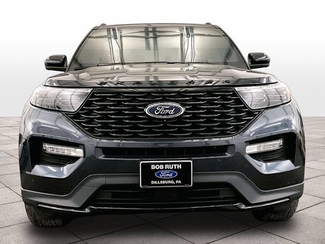 Certified 2022 Ford Explorer ST-Line AWD/4WD image 3