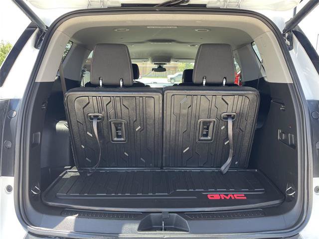 Used 2023 GMC Acadia SLE w/ Driver Convenience Package FWD image 35