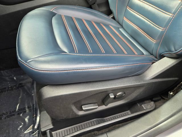 Certified 2024 Ford Edge SEL w/ Sport Appearance Package image 11