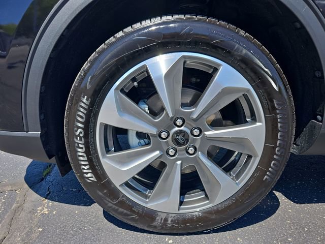 Certified 2025 Ford Escape Platinum w/ Premium Technology Package AWD/4WD image 9