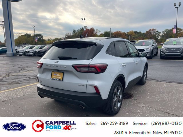 Certified 2025 Ford Escape ST-Line w/ Tech Pack #1 AWD/4WD image 3