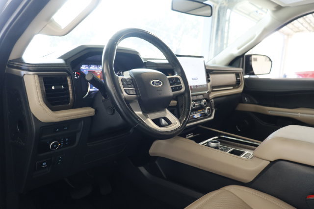 Certified 2024 Ford Expedition Max Limited RWD image 10