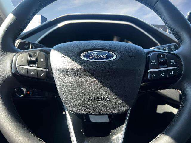 Certified 2022 Ford Escape SE w/ Cold Weather Package AWD/4WD image 11