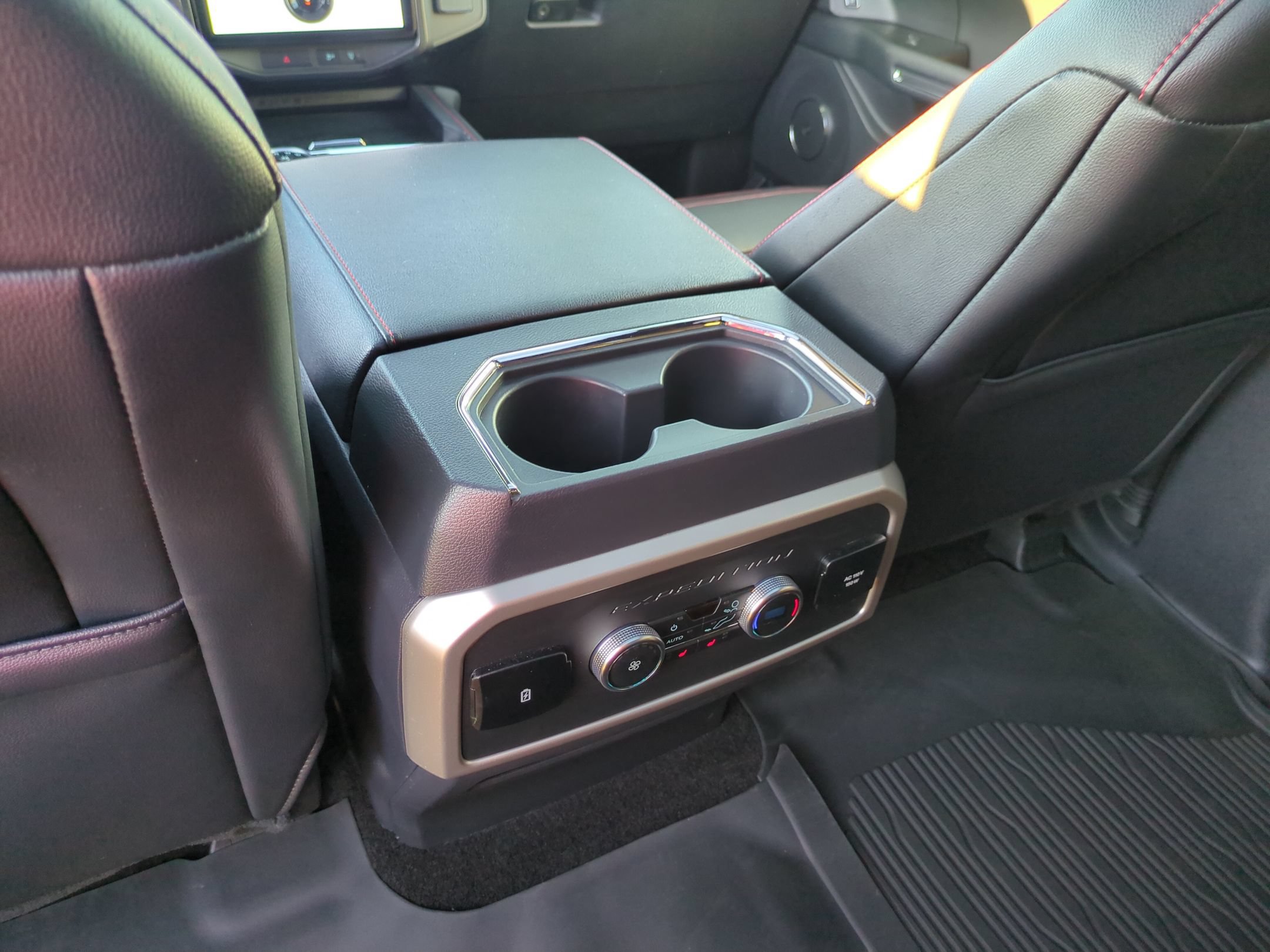 Certified 2023 Ford Expedition Limited AWD/4WD image 34