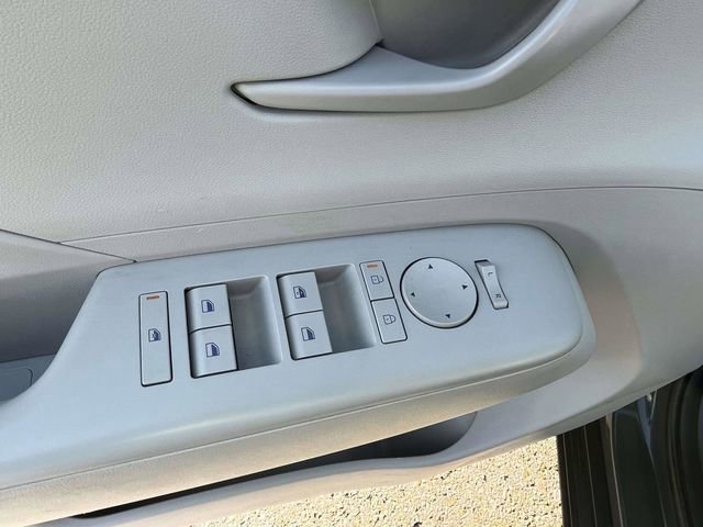Used 2025 Hyundai Kona SEL AWD/4WD image 11