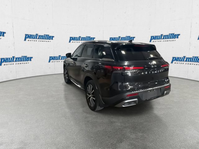 Used 2023 INFINITI QX60 Sensory w/ Vision Package AWD/4WD image 9