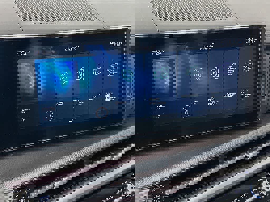 Used 2025 Hyundai Santa Fe SEL image 19