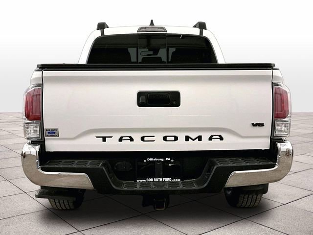 Used 2023 Toyota Tacoma TRD Off-Road AWD/4WD image 4