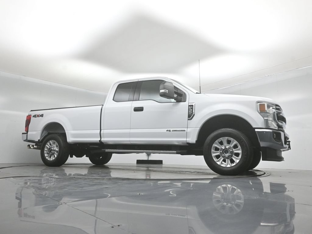 Certified 2022 Ford F350 XLT w/ XLT Value Package AWD/4WD image 3