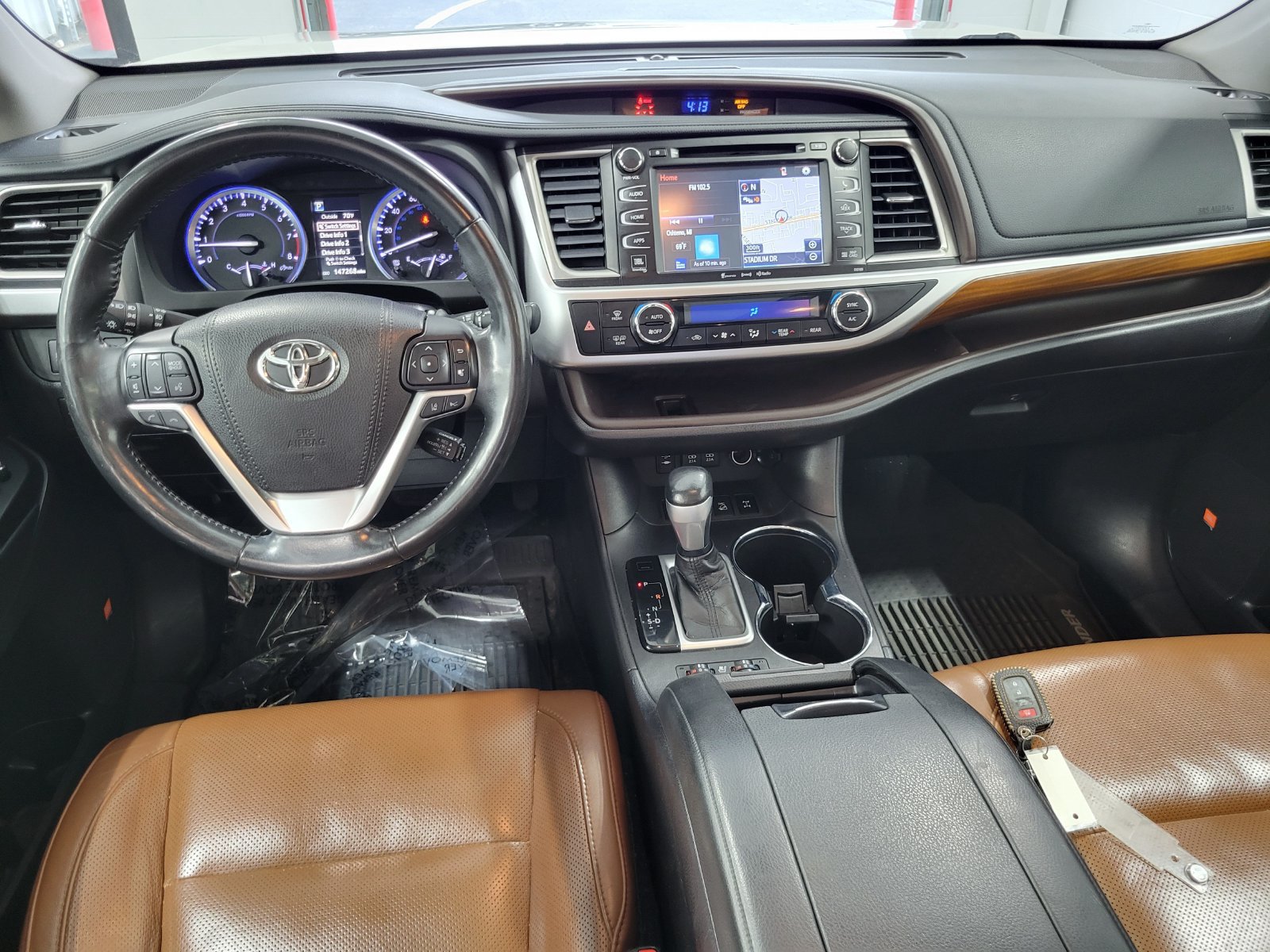 Used 2018 Toyota Highlander Limited Platinum AWD/4WD image 27