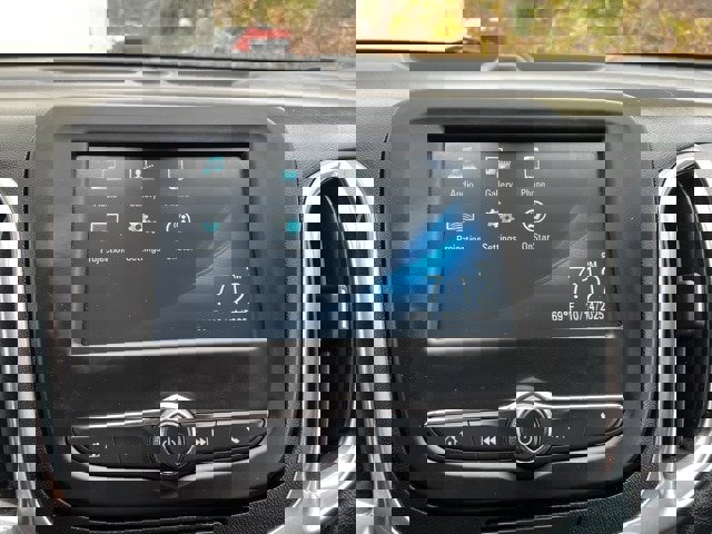 Used 2018 Chevrolet Equinox LT image 21