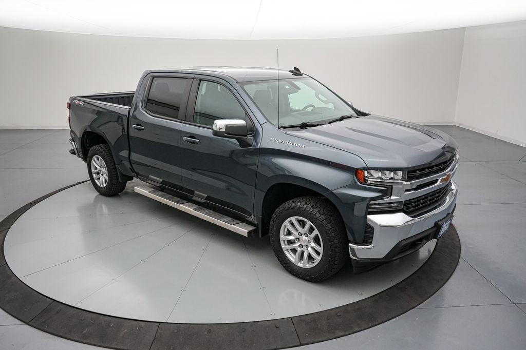 Used 2021 Chevrolet Silverado 1500 LT AWD/4WD image 2