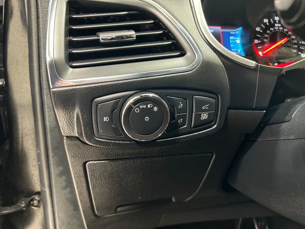 Certified 2019 Ford Edge ST w/ Equipment Group 401A AWD/4WD image 12