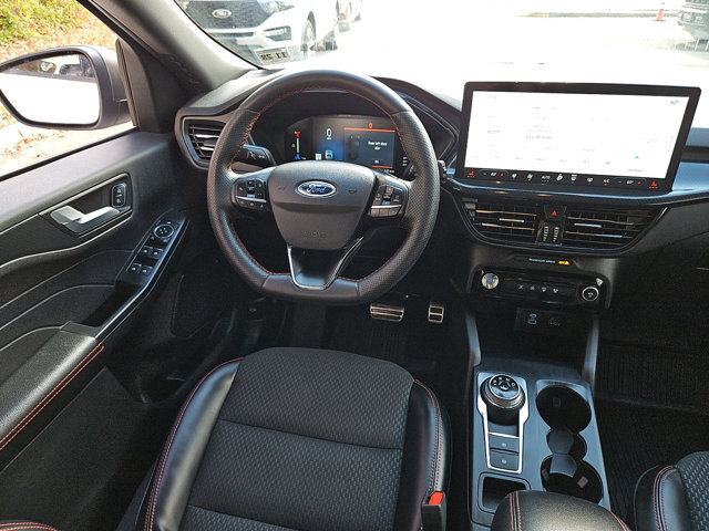 Certified 2023 Ford Escape ST-Line w/ Tech Pack #1 image 14