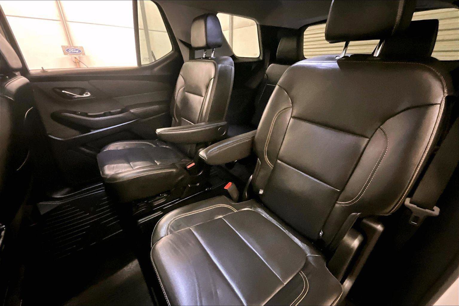 Used 2020 Chevrolet Traverse Premier w/ Redline Edition image 25