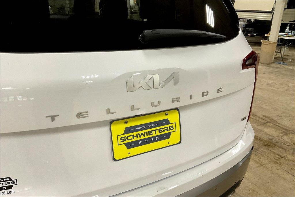 Used 2025 Kia Telluride S AWD/4WD image 8